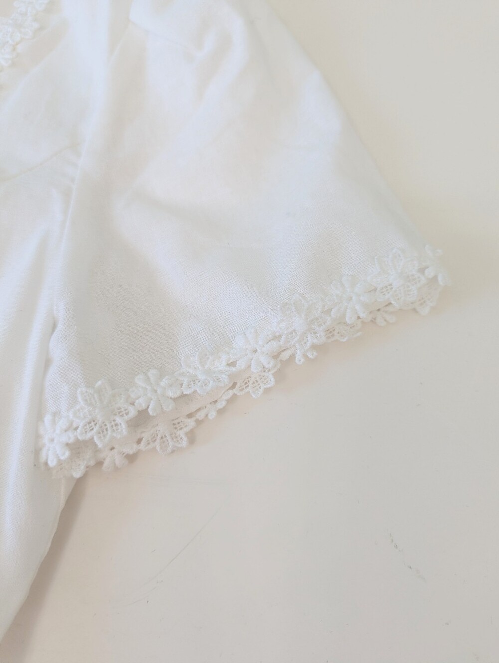 Ren Faire white lace Crochet blouse Small Boho Coquette Feminine Cottagecore - Picture 13 of 16
